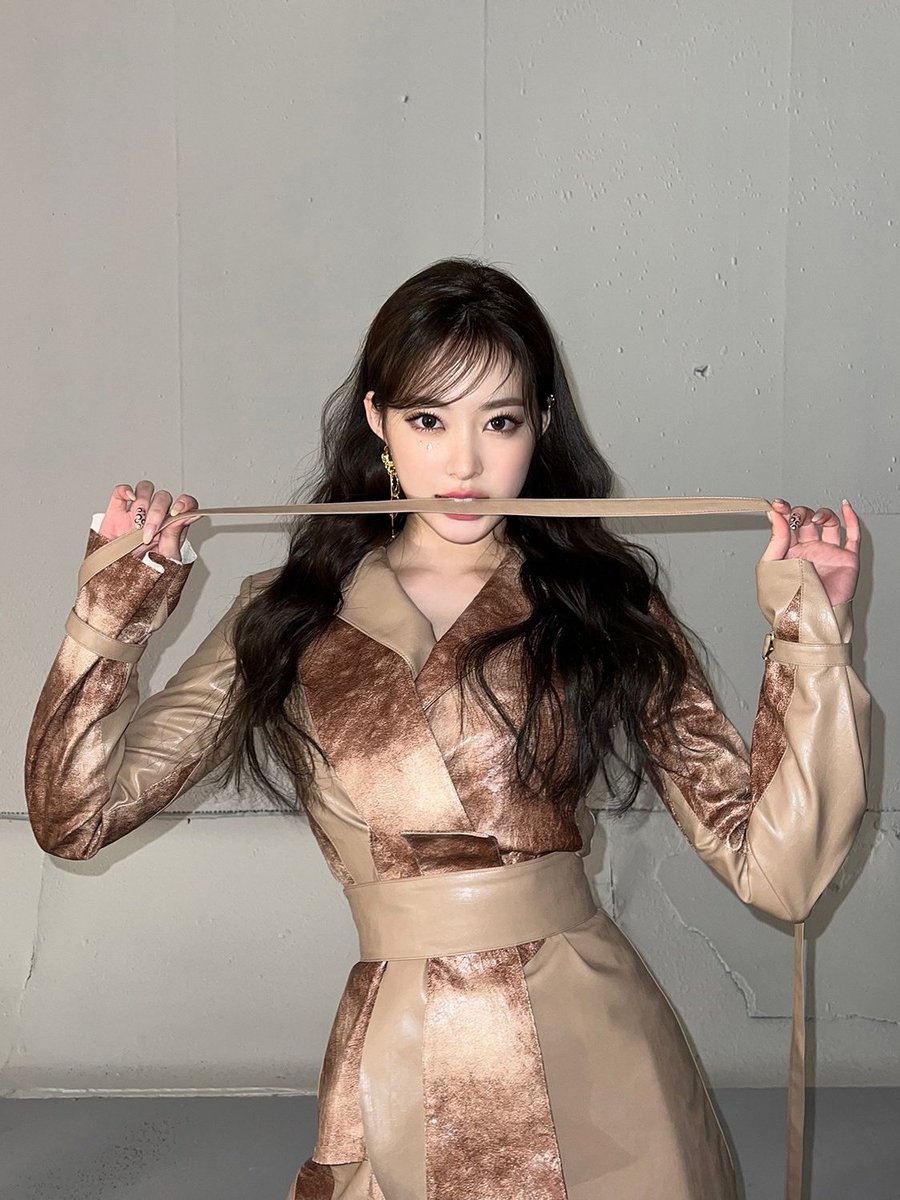 thinking about her and only her