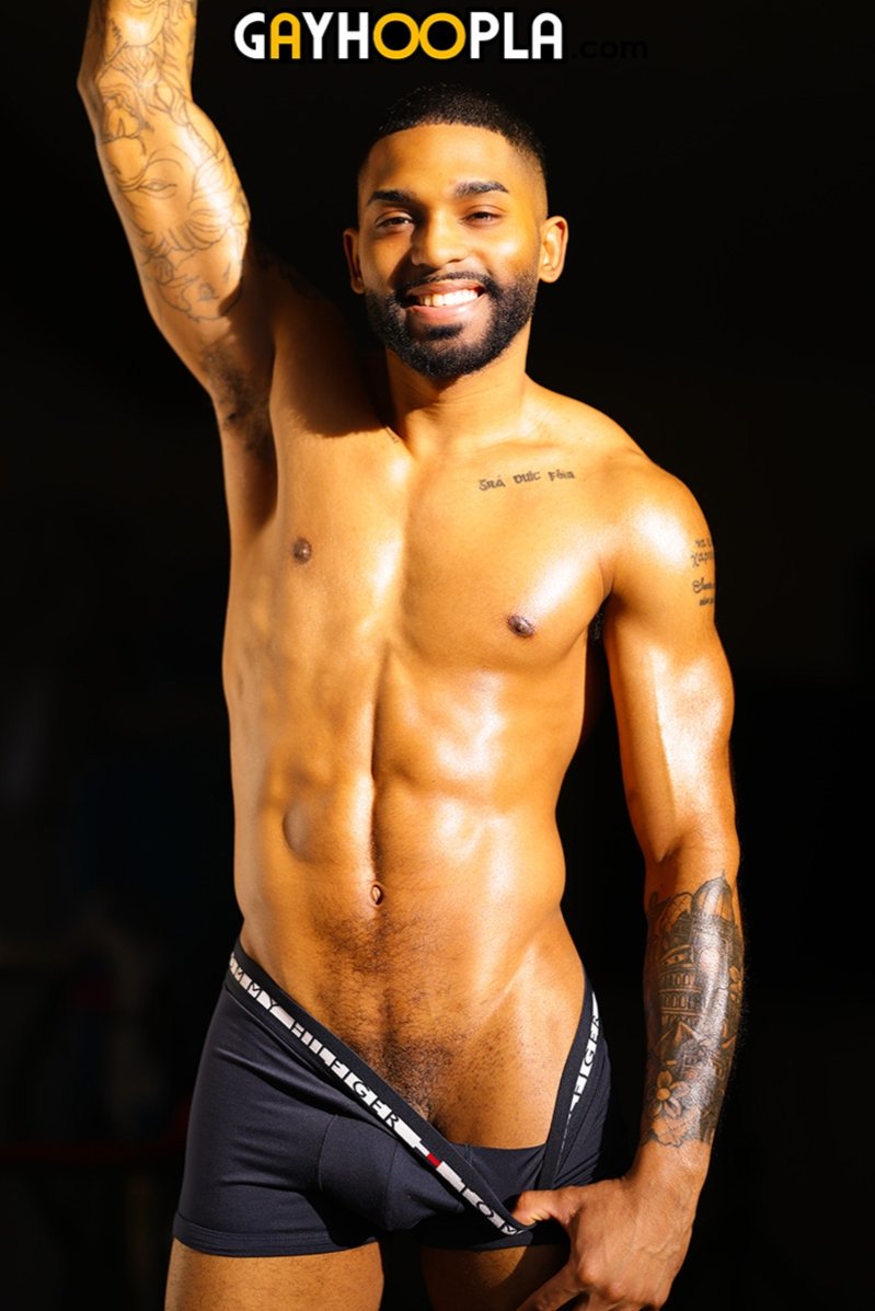 justdoitbae01's tweet photo. @sexiestapple @DustinJamerson @applecobbler11 @23_harryw @2foursex @Martinfaharaxxx @menarehot4 @Alex01642099 @SexyTurkishMen @StudTrin @VDragon99 @payton_halliwel @CamposCoky @DocTayTay @cum_only_ @Ding78909152 @gaypornaddict33 @JEREMYDARLINGS @lonelytexan27 @Chase59739744 @PauloPc07265621 @Andyxl98 @jasonKLhunk @SonicFlash11 @Fsl_12a @cheatcesco2 @Ren120393 @Pabloricardoto4 @pachy73 @dustin_hazel @upforwhut @AtemoMichelle24 @_henrywright @NateCormick @belamionline @gayinweho @daryanbkelly @club_kellan @kenotbe @brandy61664772 @Abraxus11 @1Little_Red1 @mantastyle8 @BlasianKing407 @RJPelletier4859 @OmarBurke1 @SimmsBraden @GayHoopla Ugly? He is so fine IMO https://t.co/GwLS8mg4KF