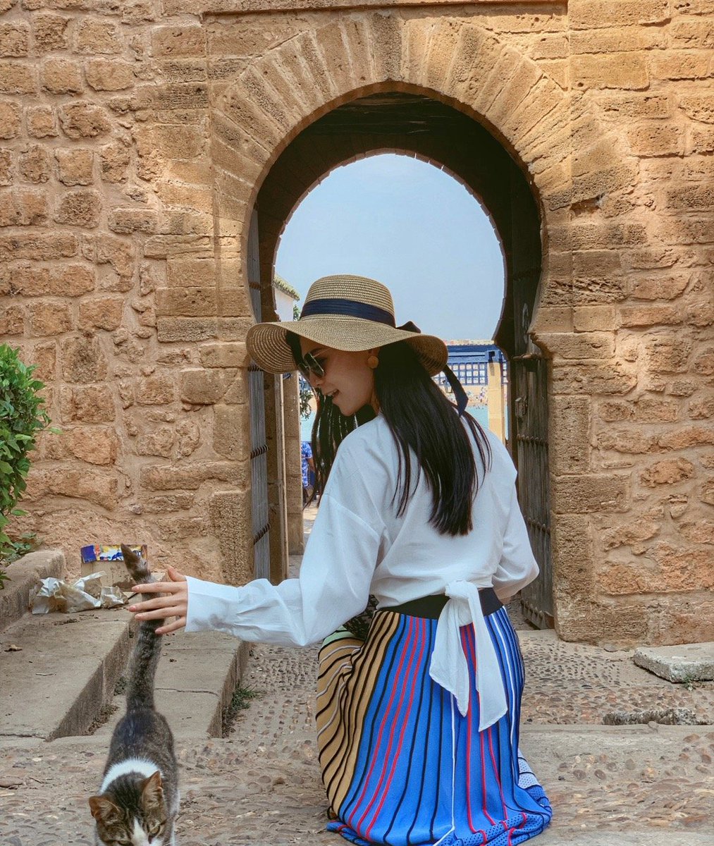 humberemp's tweet photo. An interesting life is to embrace surprises, meet strangers, all encounters are on the way, and the wind and the sun are free and comfortable#fun#nature#travelsmile#style#instalike  #### https://t.co/jweXkiHNMJ