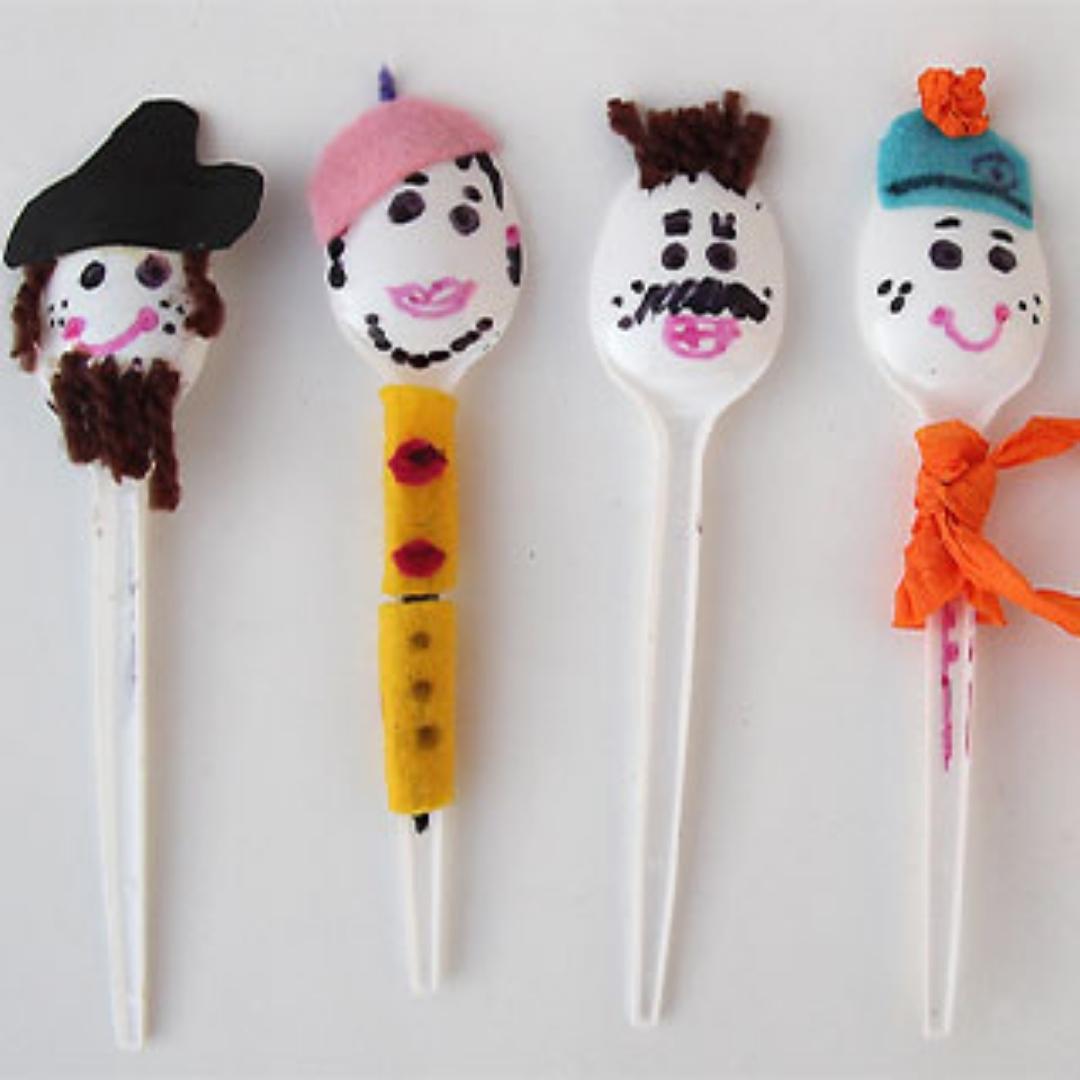 HandsOnMuseum's tweet photo. Grate, grind, and chop your way through our Kitchen Tool Maker Bench this weekend! Make a tiny spoon puppet in the art studio to take home or add it to our collaborative Utensil Town. So many ways to keep Littles busy and exploring at Hands On! Tix: https://t.co/LccXKDow9P https://t.co/kmaRQVXngF