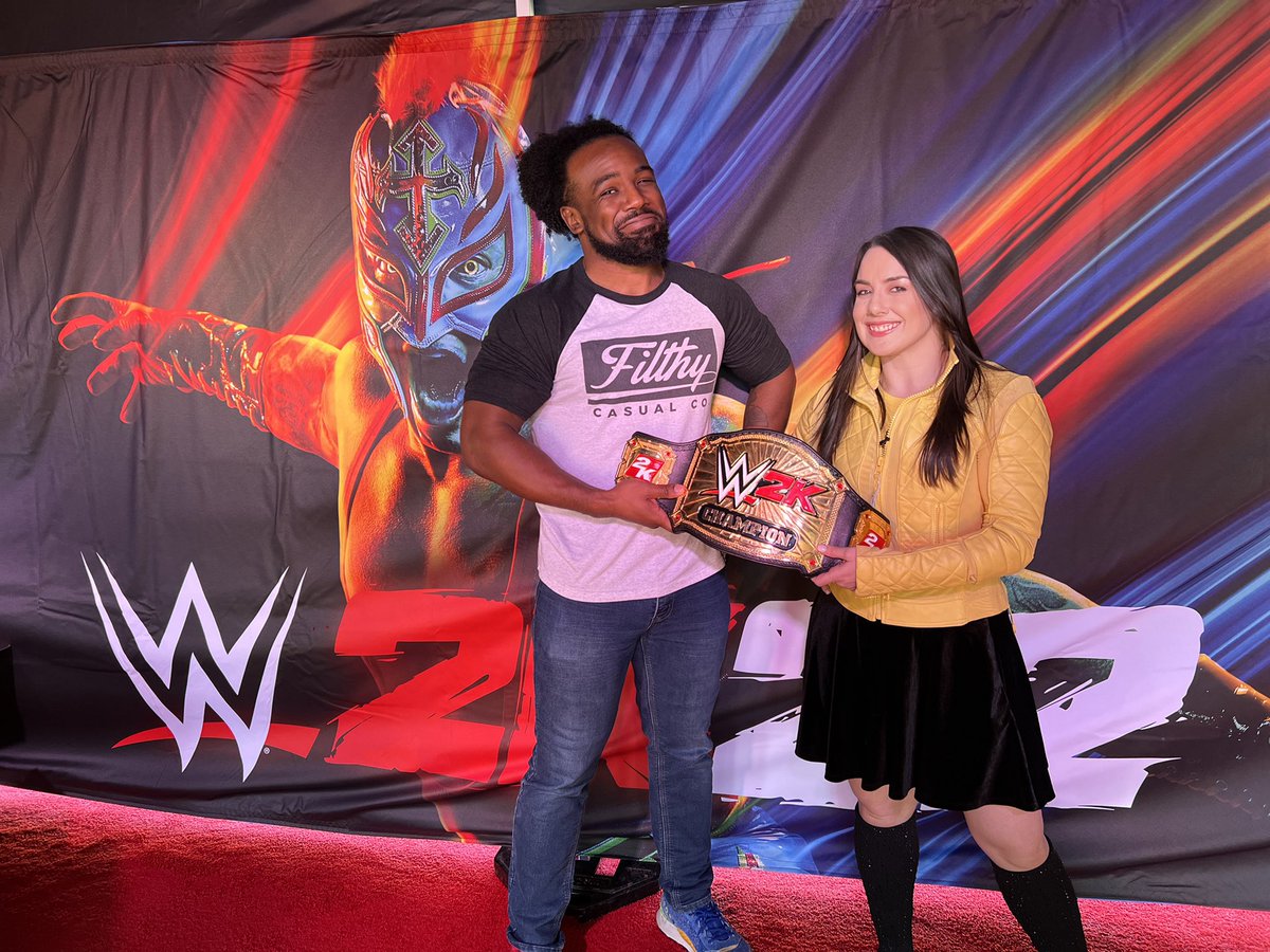 WWEgames's tweet photo. Attention all Texas fans!! 🤠

Head out to Walmart off Anderson Blvd in Fort Worth Texas - we are hanging out at the #WWE2K22 booth with @AustinCreedWins and @WWENikkiASH RIGHT NOW! Come join the fun! We’ll be here today and tomorrow from 11 am until 6pm. https://t.co/jV9xLB3uDb