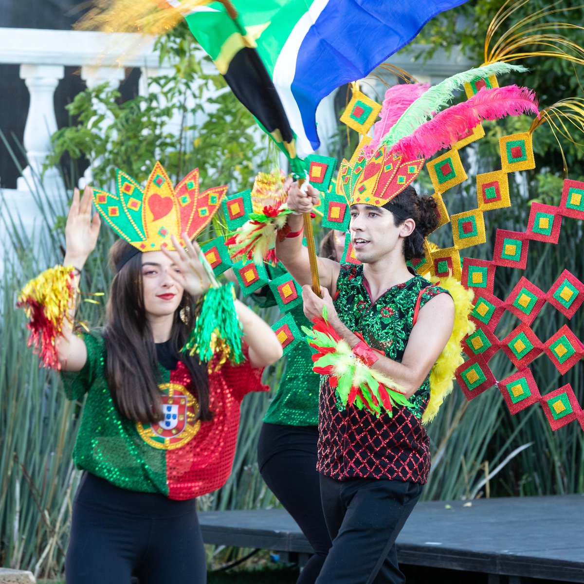 CTCarnival's tweet photo. Something special is happening on the streets of Cape Town!

#CTcarnival2022 #Reunited #Sihlangene #Stiekuit https://t.co/Knmiul0hbz