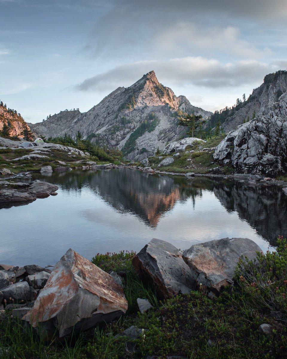 ElliotHawkey's tweet image. Gothic landscapes of the North Cascades