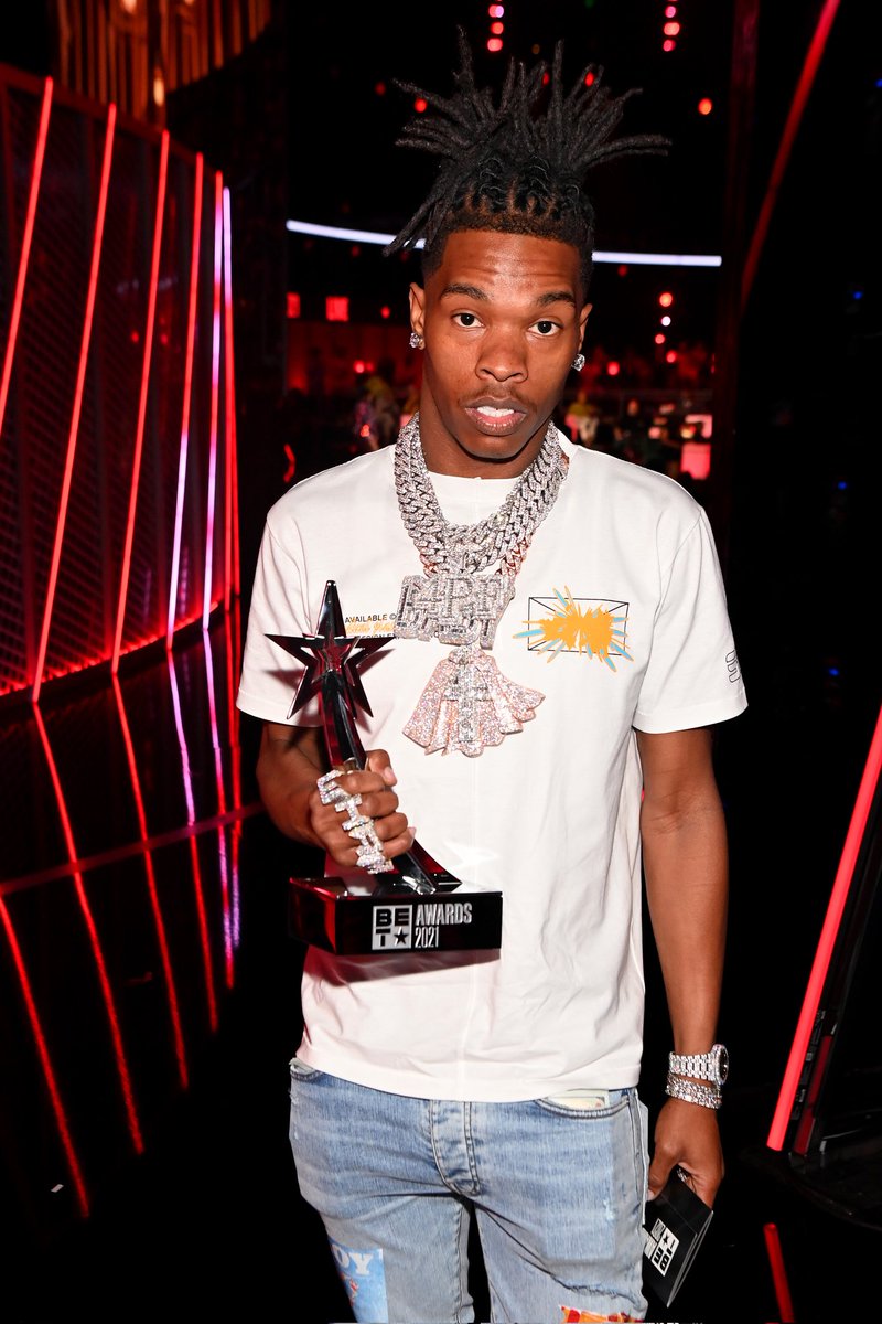 LAxFLAME's tweet photo. Lil Baby is the best rapper from this new generation https://t.co/N9hD4gHaoG