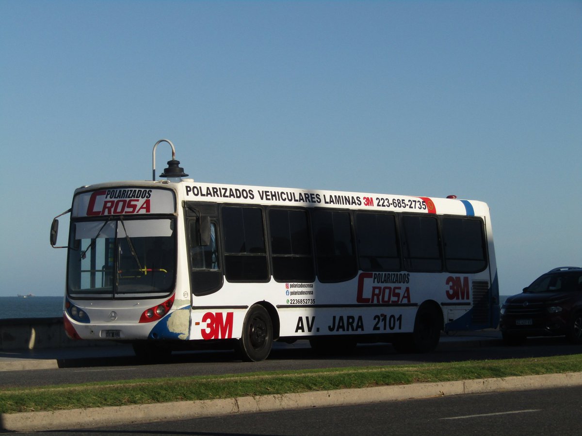 CiudadDeBondis's tweet photo. #SabadoDeAportes

Algunas caras conocidas andando por La Costa, entre ellas un #Metalpar #MB1315 con pasado en Metropol y un #Italbus #MBO500 de la #Linea37 prácticamente intacto.
📸 @gfluchetti https://t.co/3OOCZKJ6SN