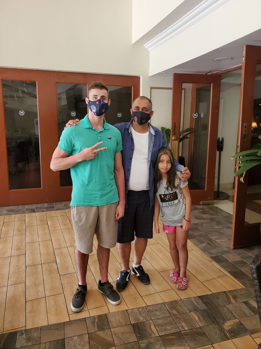 almarkRadan2's tweet photo. Our own OT DEMON in San Salvador and already working on the cyber sec side !!!! Big shout #astrobabiesNFT @AstroBabiesNFT #NFTs #SolSeaNFT #MagicEden @gsdartclub @monicataher #Metaverse https://t.co/Q95ZI0P26p