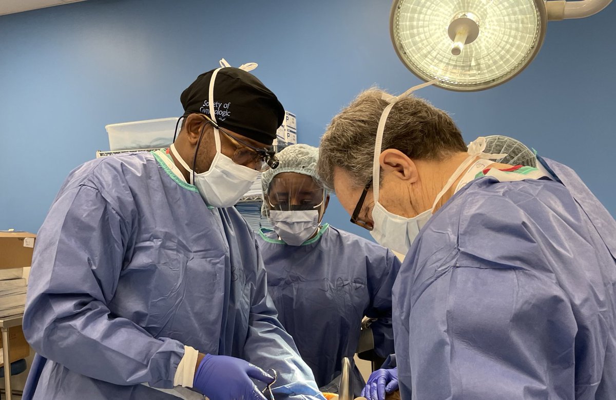 JoCasablanca's tweet photo. Bringing Surgery Back at the Debulk and Deliver Master Class! @SGO_org #SGO2022 #SGOMtg #breakbarriers https://t.co/C9cBicxshb