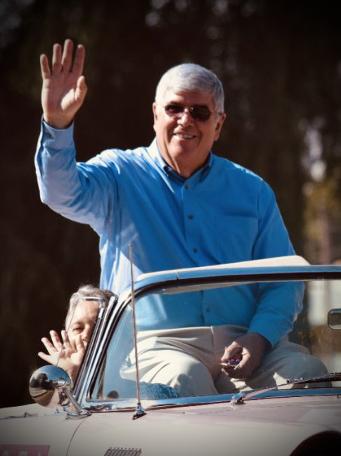 MayorNancyYoung's tweet photo. On Thursday, we lost not only a respected former mayor, but a great man. Mike Maciel's leadership, dedication, and service not only to our community and the people of Tracy, but to his country is a legacy that will continue to inspire future generations. https://t.co/lUsJmXAlEV