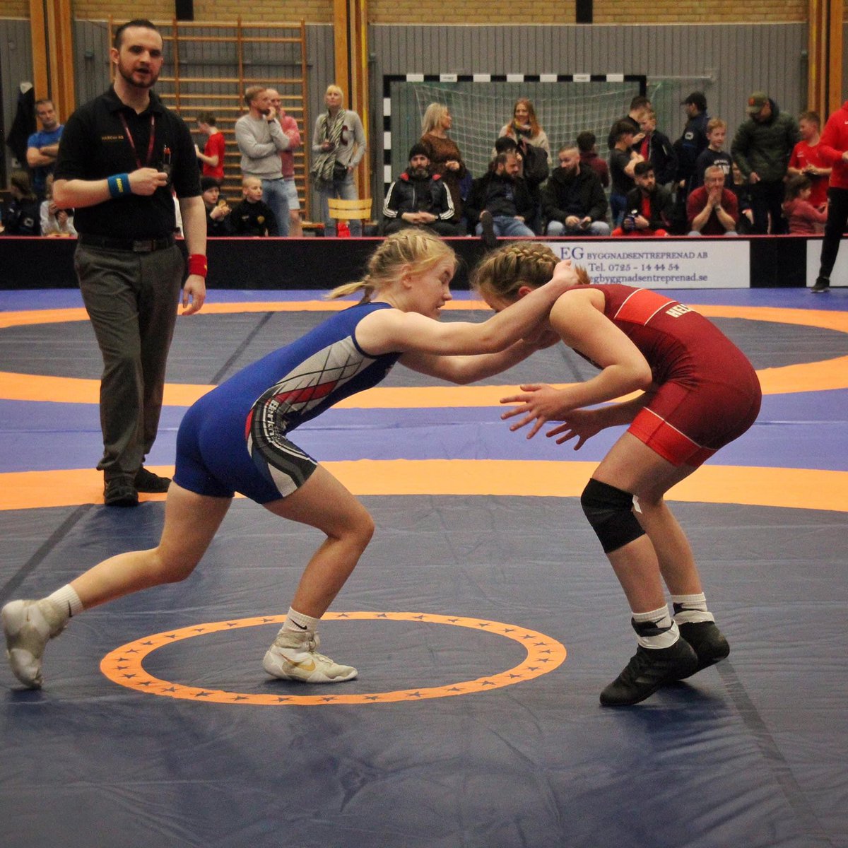 willc1066's tweet photo. Last week Phoebe won gold at the English juniors in Bury and has also wrestled today and won Silver at the Bjuvsträffen in Sweden. https://t.co/jUOVwurNED