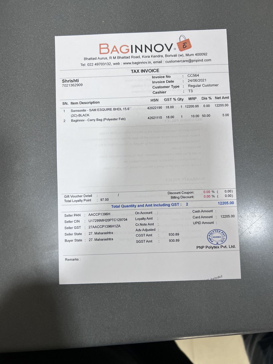 Sandeep16Sj's tweet photo. I purchase this bag. Due to some product defects. The bag is exchangeable under warranty. But now they don’t have same bag and telling me buy other samsonite bag which i didnt like. This is not a way to treat after purchases @MySamsonite @SamsoniteIndia @baginnov https://t.co/f4ct5UNAmb