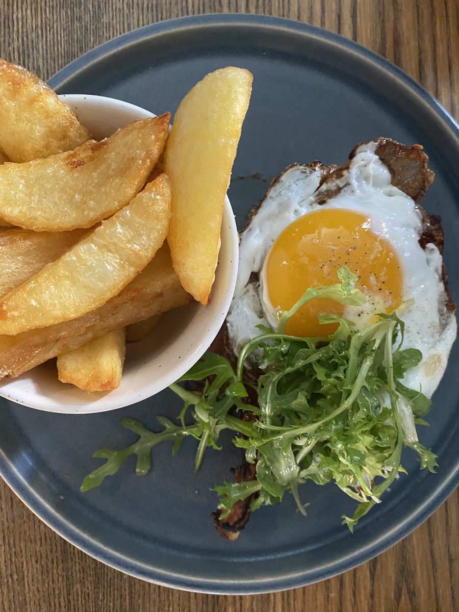 Great food and great service <a href="/TheLambLongdown/">The Lamb at Longdown</a> - a lovely way to start my birthday weekend! ❤️