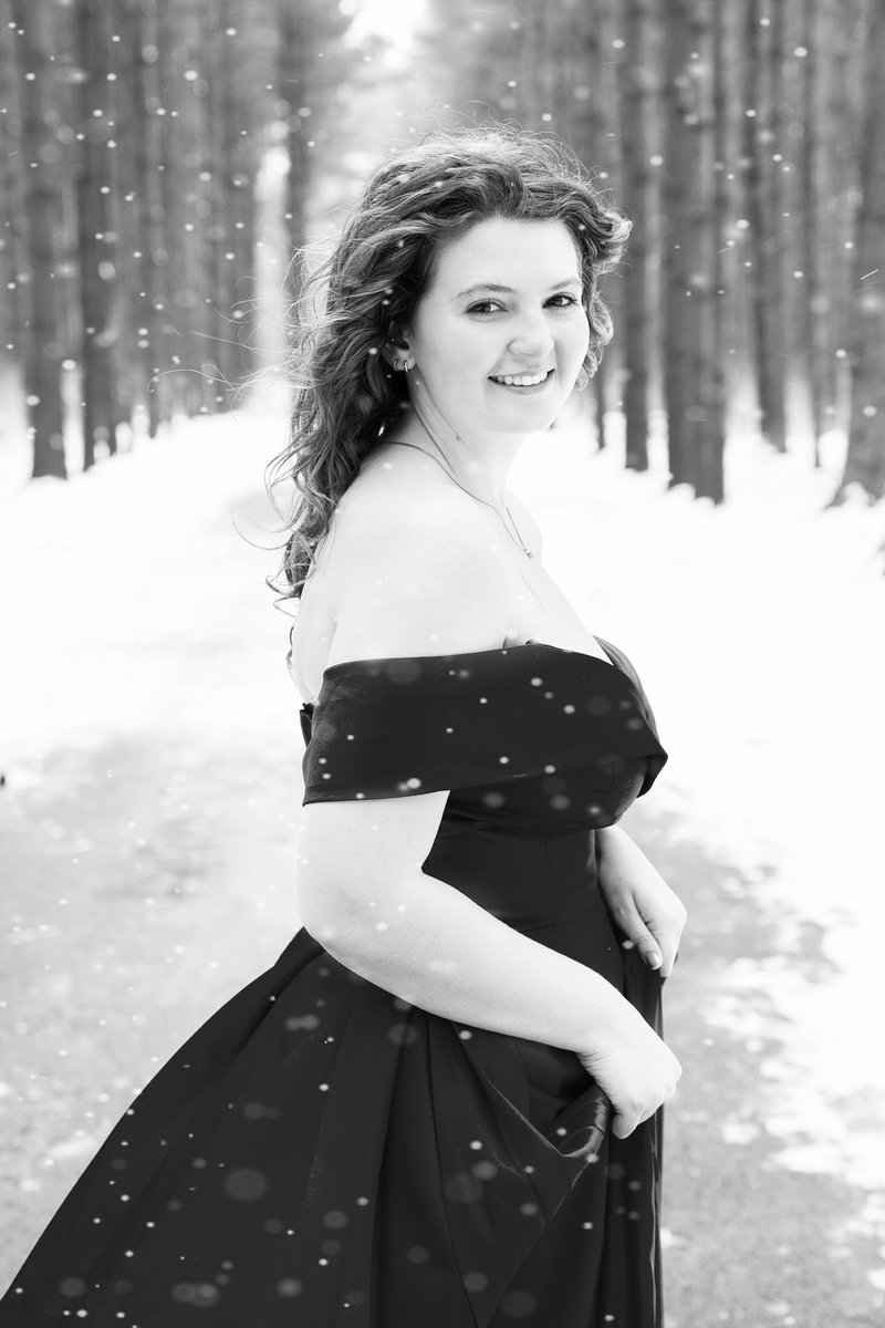 secondstphoto's tweet photo. I've photographed this senior in summer, autumn, &amp; now, winter.  We were so fortunate to get a late-winter snow for this unique senior session! She braved high winds &amp; a 21-degree day in a gown for this set -- &amp; nailed it!  I'm not sure which I like better, so you get both! https://t.co/cZh3UEAKnD