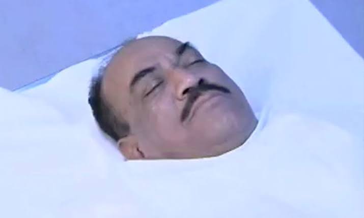 Akash___sky's tweet image. Me after getting bad results in both pre boards and #cbseterm1 
#cbseterm1result
