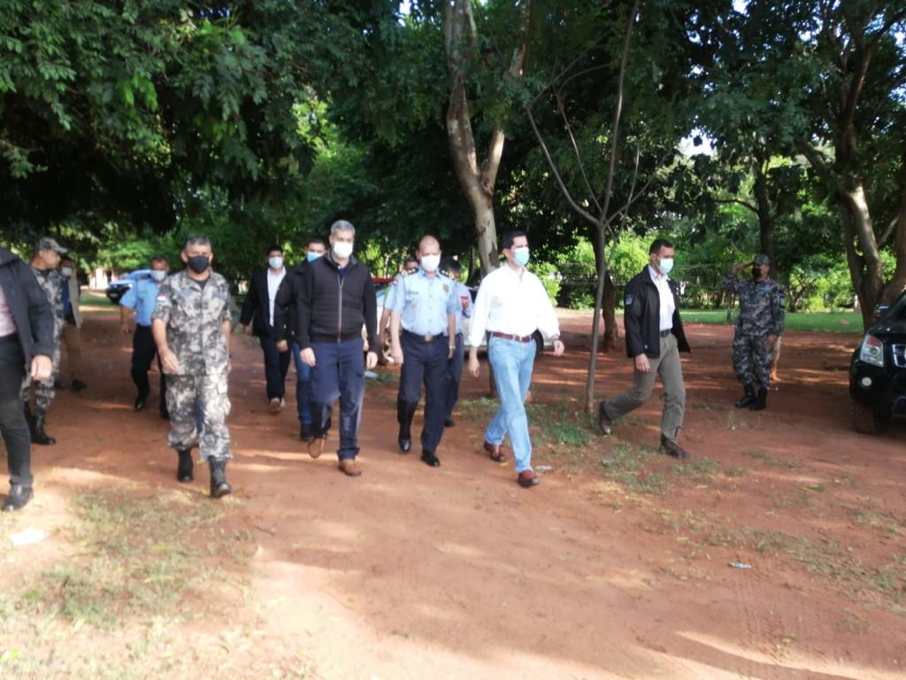 Esta mañana, compartimos con el  Presidente de la República <a href="/MaritoAbdo/">Marito Abdo</a> una reunión de trabajo en la Base Central de la Unidad Táctica Motorizada - Grupo Lince de la <a href="/policia_py/">Policía Nacional del Paraguay</a>  donde se coordinó acciones de seguridad ciudadana