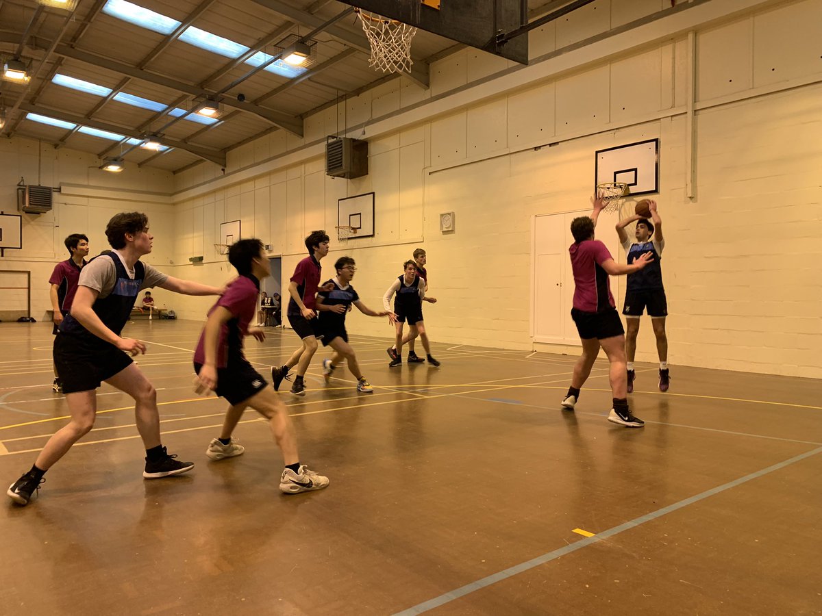 CollMathesons's tweet photo. Mathesonians make up 6 out of the 7 @GlenalmondSport basketball players today vs @Fettes_Sport. A great game, played in excellent spirit by both sides. Coll leading 29-16 at halftime. #ballers #mathesonsfloreat https://t.co/UlTJ7BwR2p