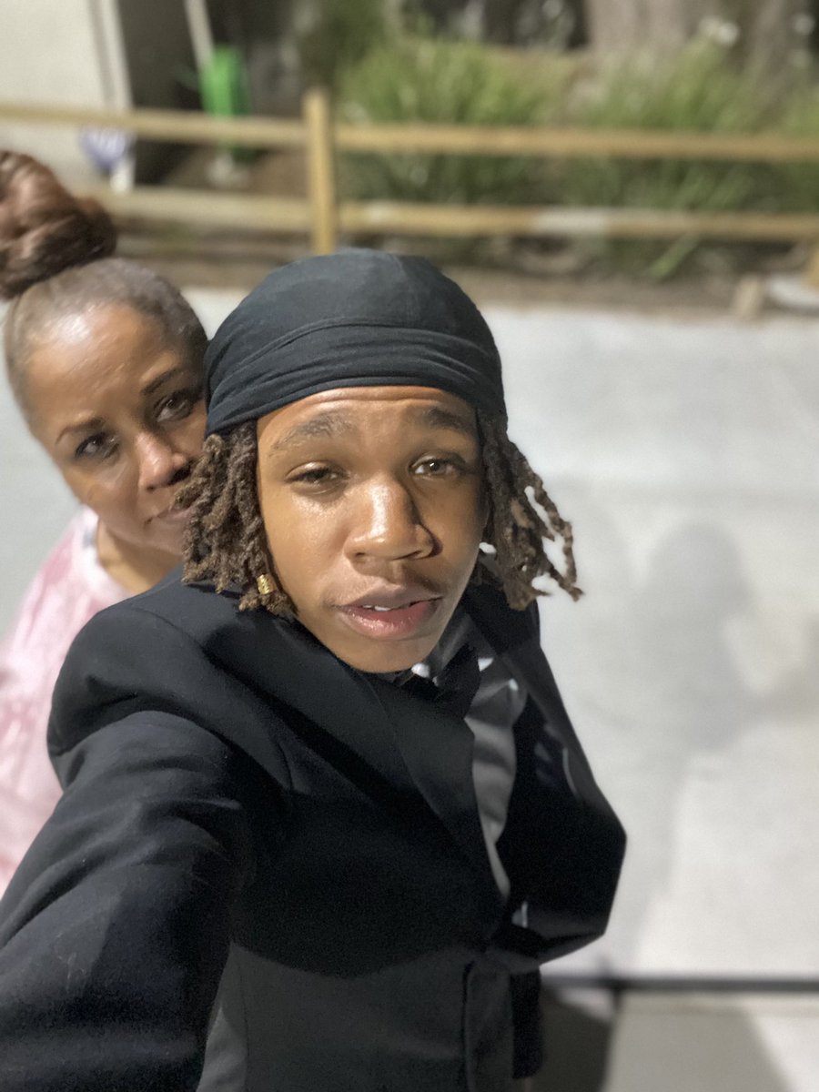 StaceyCheech's tweet image. S.O.S. Looks can be deceiving….