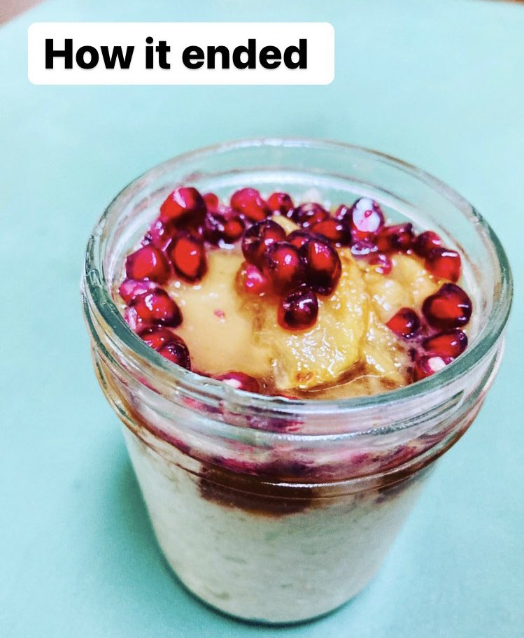 TomesReader's tweet image. Pomegranates from my garden 
Had to protect this baby from the Rajapakse Squirrels who wanted to carry it to feed their family but there&apos;s something so content about using your own home grown stuff for my #MrsOats #Oatnotes #Oatgloats overnight jars.