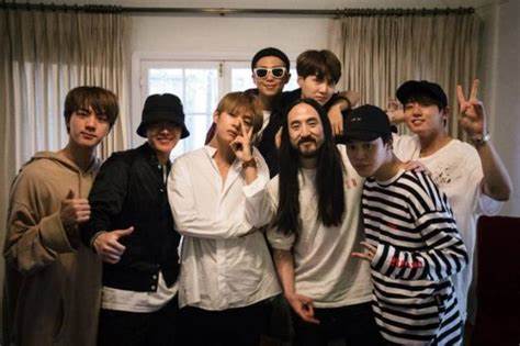 @steveaoki @BTS_twt Congratulations to you and @BTS_twt !!! 👏👏👏🎉 💜 
#WasteItOnMe