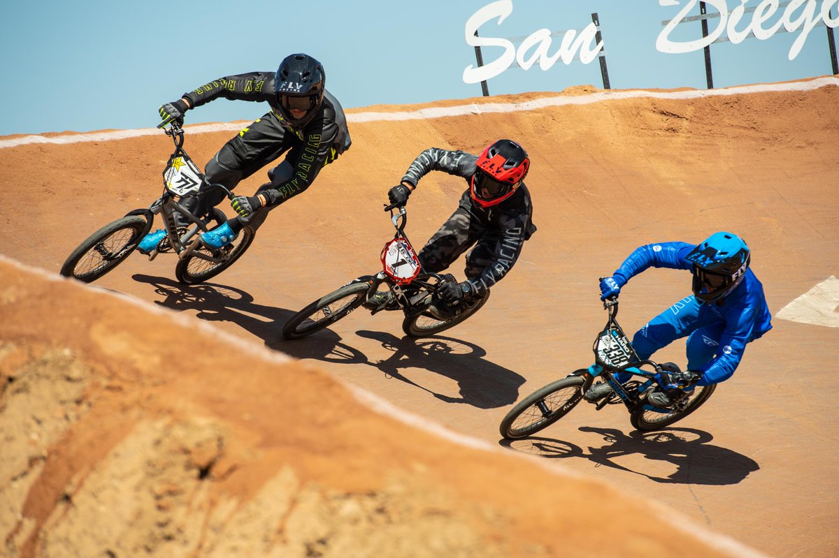 FlyRacingBike's tweet image. Its Saturday, Hit the track and crank those pedals 💪

#FLYRacingBike #FLYRacing #FLYRacingFamily #FLYRacing2022 #Bike #ride #bikelife #bmxrace #bmxracing #bmxbikes #bmxisfun #bmxlife #bikes #bmx4life #bmxlifestyle #bmxbike #bmxfamily #ridebmx