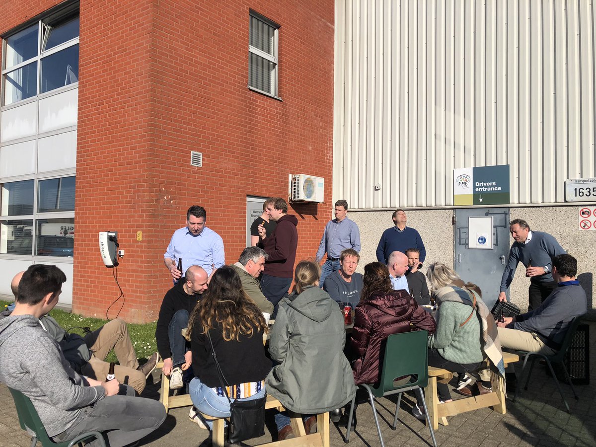 FreshMushroomEU's tweet photo. Dat was gezellig, vrijdagmiddag team bijeenkomst bij FME https://t.co/Ci2CrX4kaH