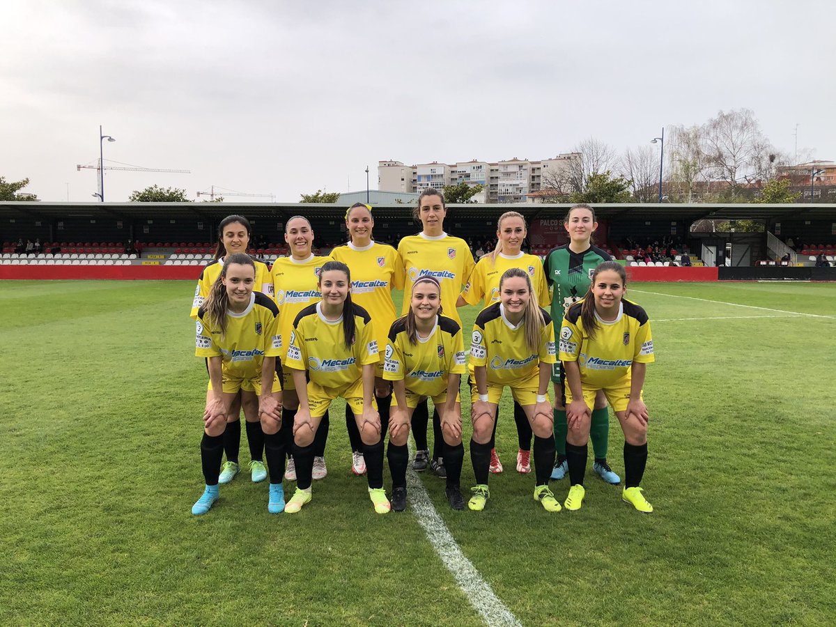 🏆| ¡Rueda el balón en San Lorenzo!

▶️ @cdlaredo  🆚 <a href="/SDTORINA/">SD TORINA</a> 

🗣Arbitra el encuentro Unai @fcf_es 

#CDL | #CDLaredo | #FutbolFemenino