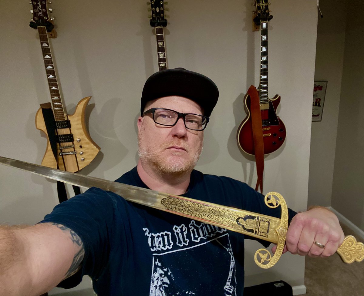 chrisatecheese's tweet photo. Found my sword. #swordguy https://t.co/GJNr53aVtM