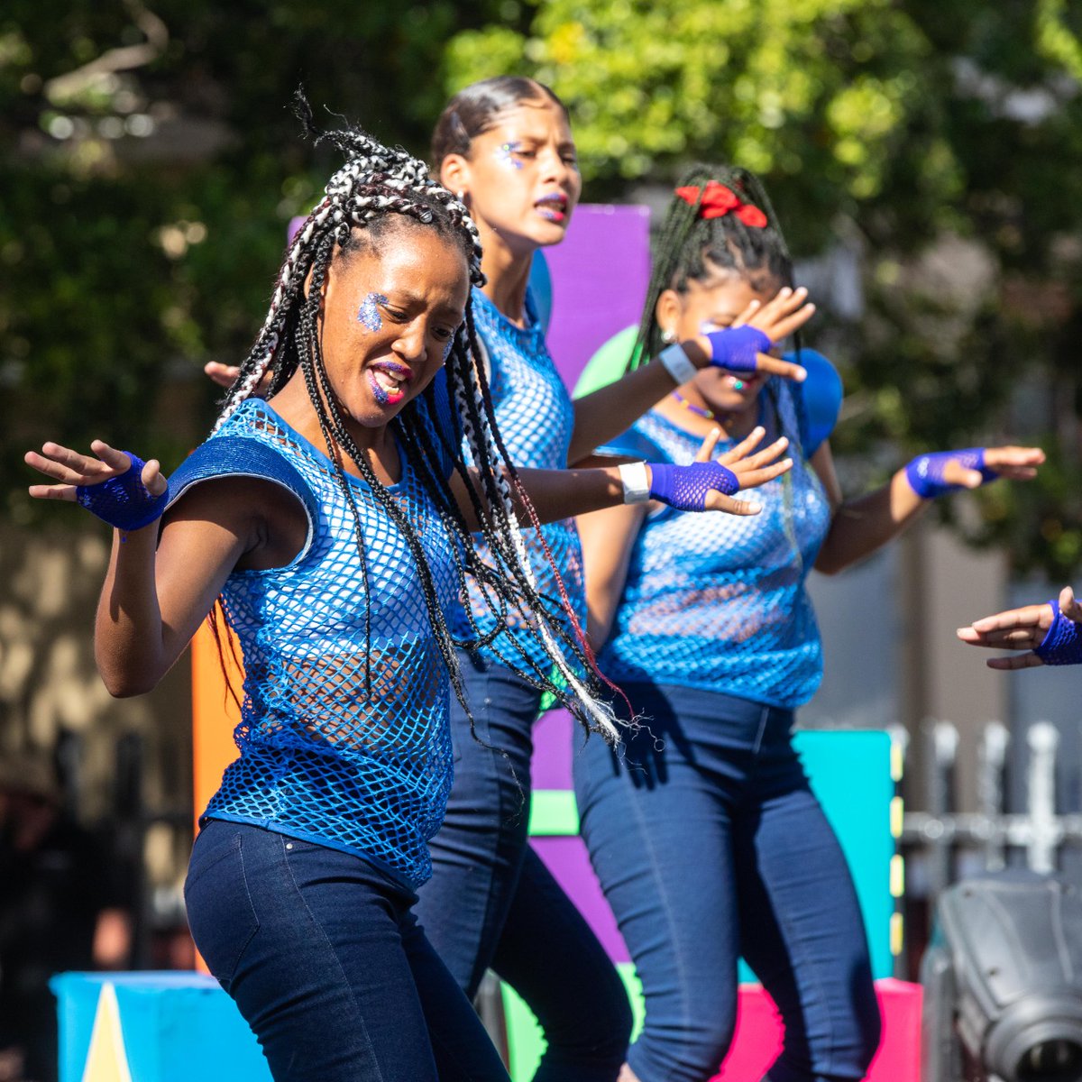 CTCarnival's tweet photo. The vibe is incredible!

#CTcarnival2022 #Reunited #Sihlangene #Stiekuit https://t.co/5etn1M56In