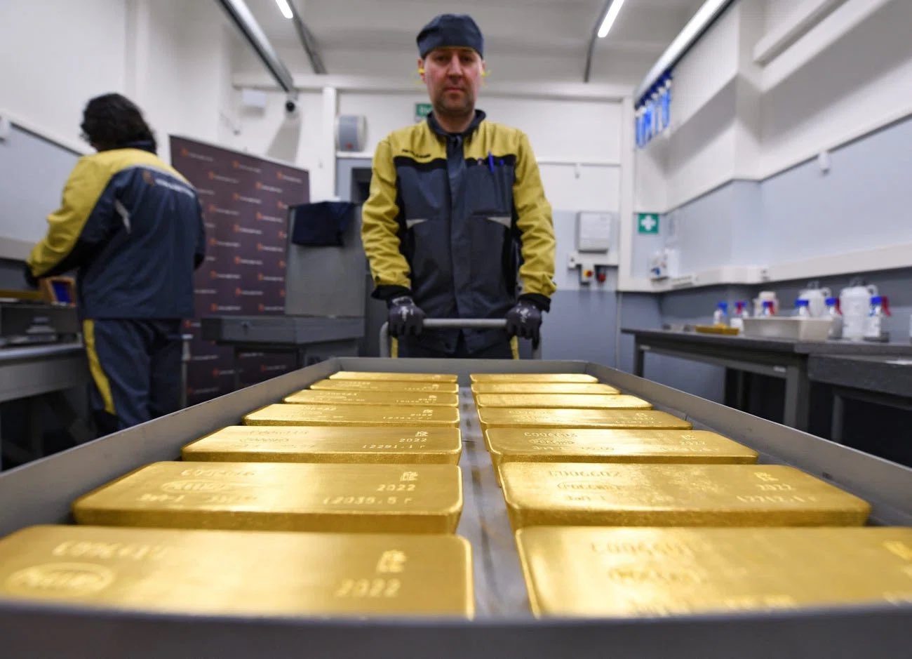 Visegrád 24 on Twitter "Russia has the fifthlargest stockpile of gold