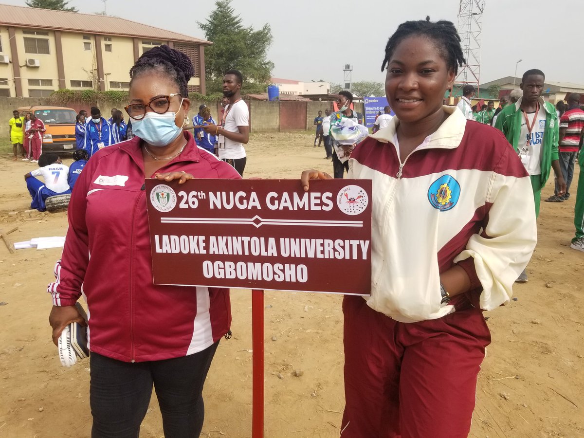 UCJLautech's tweet photo. OPENING CEREMONY O'CLOCK 

#NugaUnilag2022 https://t.co/QwNXtCMP4I