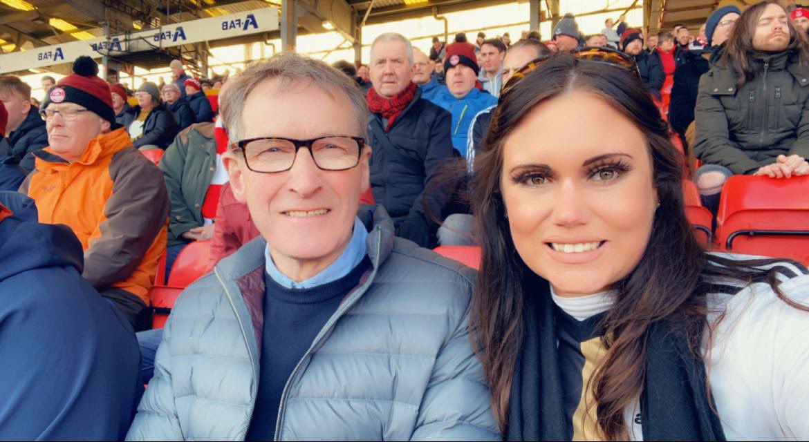 ErinGrieve17's tweet photo. It’s good to be back home 🖤💛🤍 #StandFree #COYR #OhAndyAndy #sweetconsidine https://t.co/sy6yoPI4sP