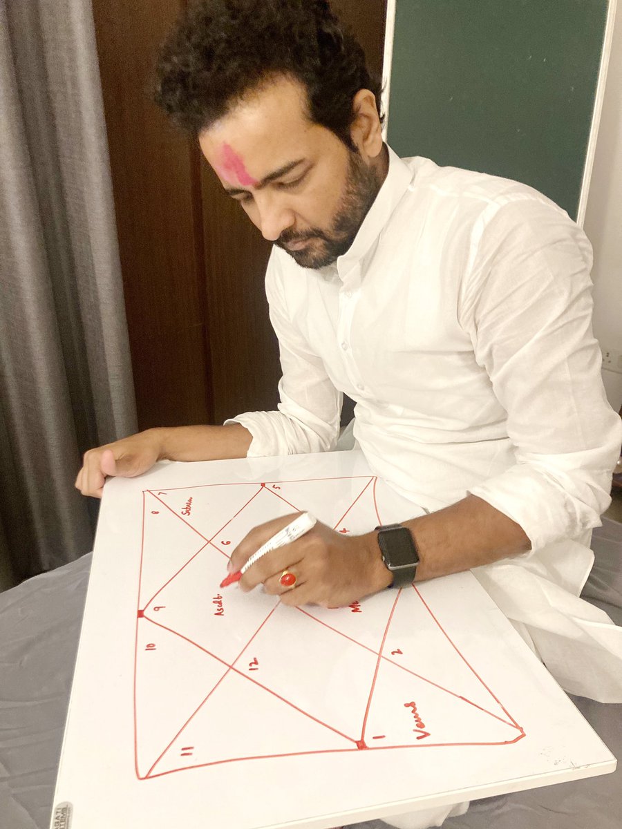 sumananupam13's tweet photo. Traditional cultural astronomy on the day of traditions. Software’s day off today! #Holi https://t.co/7J6YbnB5gq