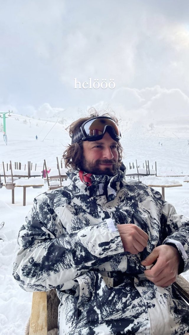 AlmostLiss's tweet photo. My snowman 😍🥺🤩 
#BirkanSokullu https://t.co/IuxHNBKxXf