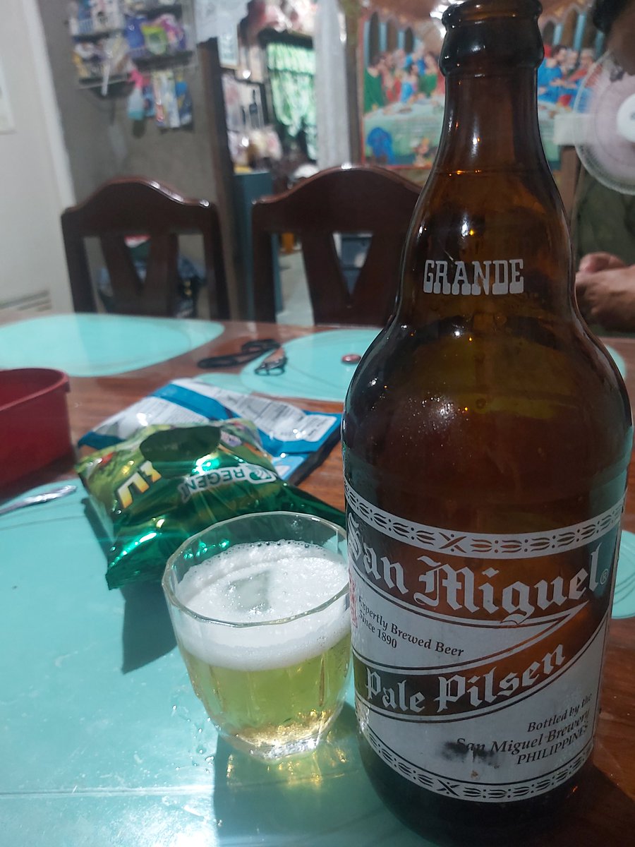 RCAMADO18's tweet photo. Minsan nalang ako magmahal ng GRANDE https://t.co/w7alijxgxo
