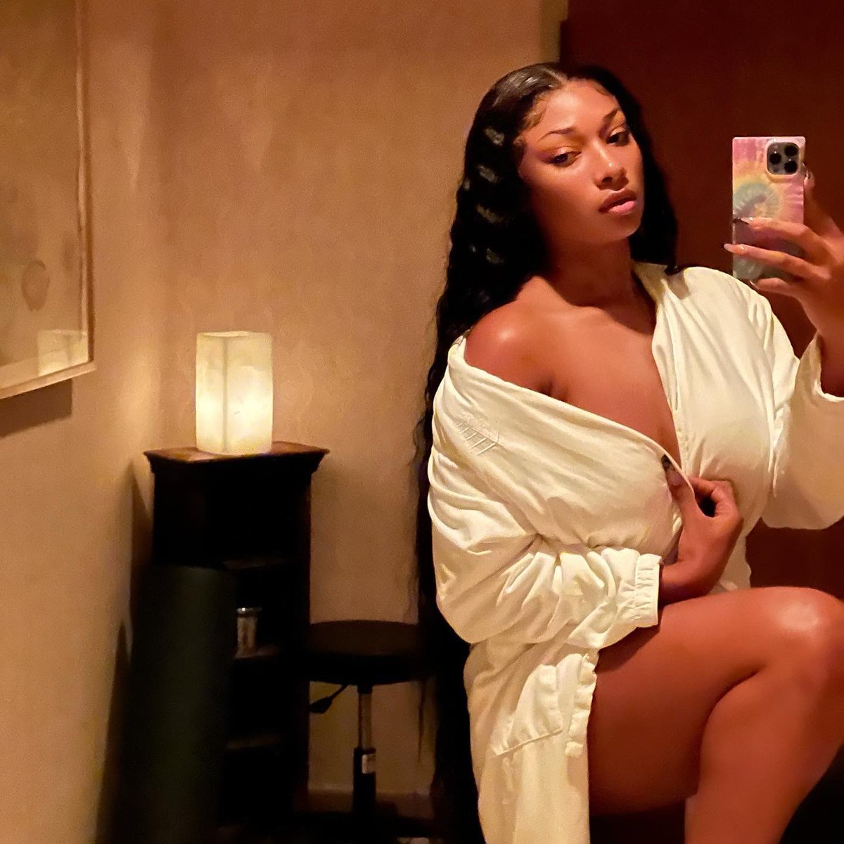 theestallion's tweet photo. Spa day 💙 https://t.co/D8Ch07krXn