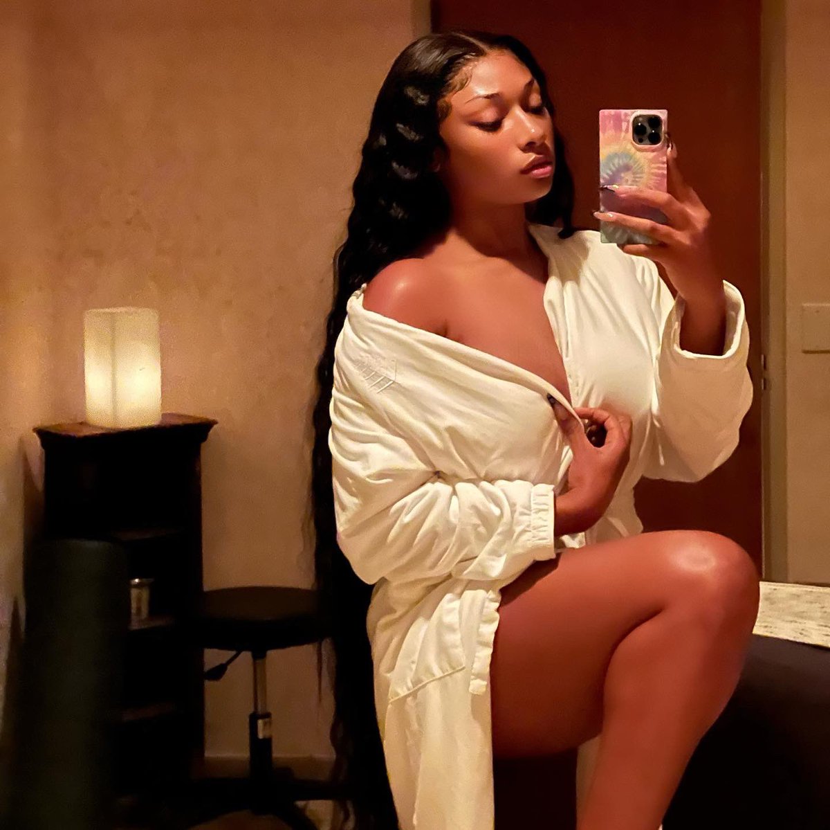 theestallion's tweet photo. Spa day 💙 https://t.co/D8Ch07krXn
