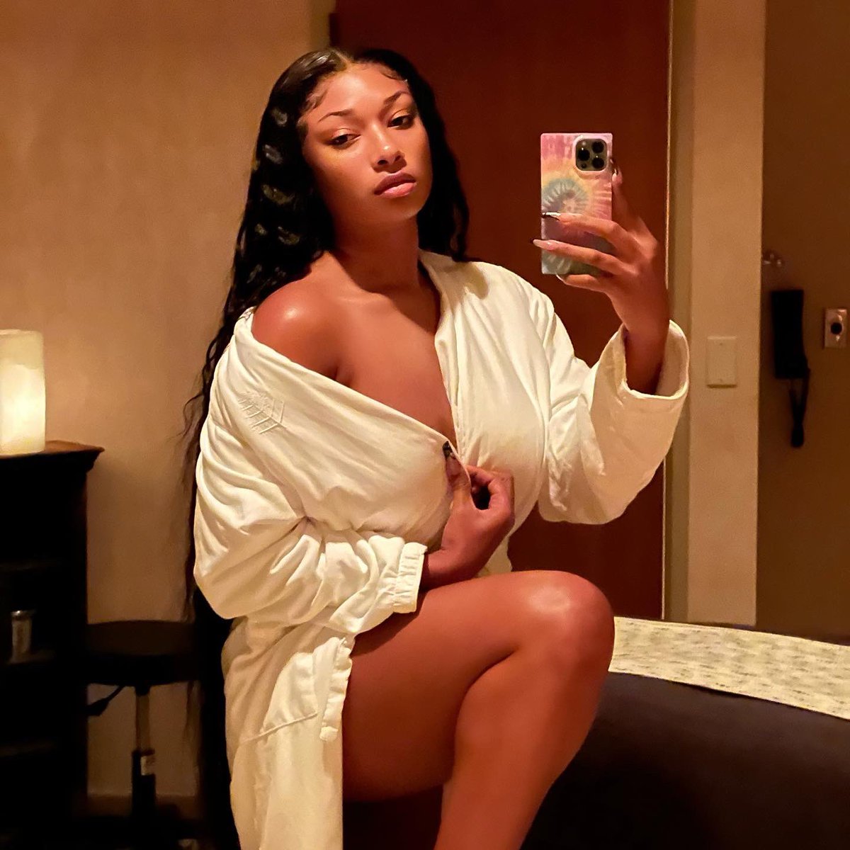 theestallion's tweet photo. Spa day 💙 https://t.co/D8Ch07krXn