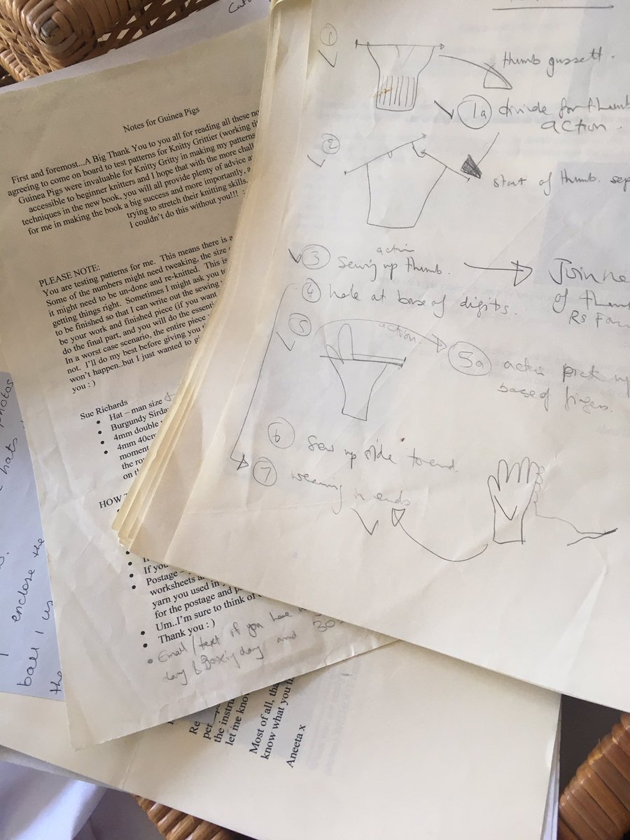KnittingSOS's tweet photo. Some spring cleaning has unearthed notes from my (second I think…) book. Time for these to go to the recycling bin I reckon. #knittygritty @BloomsburyBooks #allthemaths https://t.co/0MnlqQLvvb