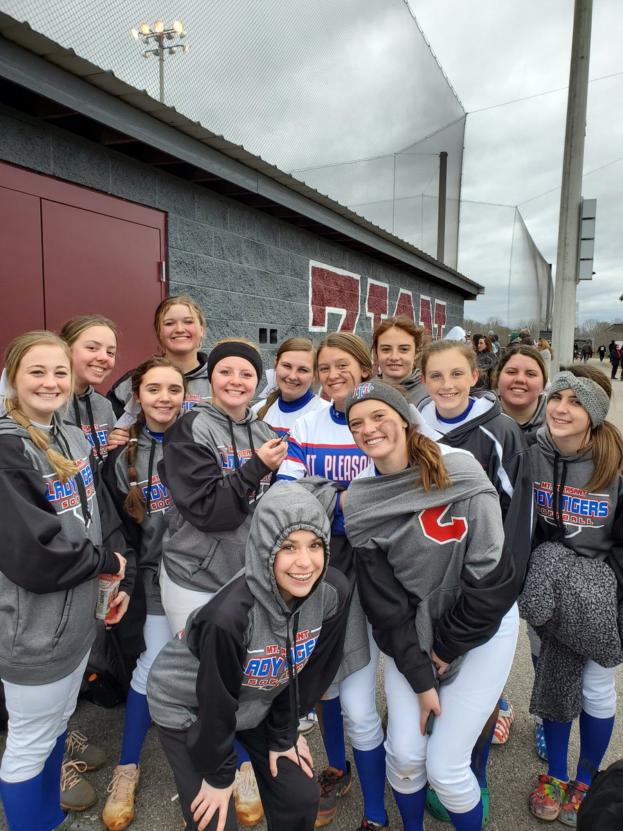 mistig21's tweet photo. Lady Tigers up early this morning playing in a tournament at Zion and come away with a Big 10 to 0 win aganist Spring Hill!!! β€π₯π #mpsoftball #workhardplayhard https://t.co/beyB2XP2Vu