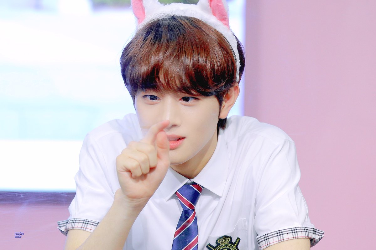 pc_munik's tweet photo. ʜʙᴅ #ᴍᴜɴɪᴋ💛

네가 내 계절이 됐어🌸

#HAPPY_MUNIK_DAY
#나의_영원한_청춘_문익이에게 https://t.co/gku1yEmd6R