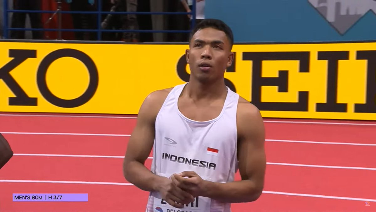 sea_sports_news's tweet photo. 🎽 Athletics | Lalu Muhammad Zohri of Indonesia 🇮🇩 enters the semifinals after finishing 3rd in Heat 3 of men's 60m at the 2022 World Athletics Indoor C'ships in Belgrade, Serbia on Saturday. 

Zohri clocked 6.58 (NIR). Congratulations!

📸 @WorldAthletics YouTube Channel https://t.co/AXKvahlXJ2