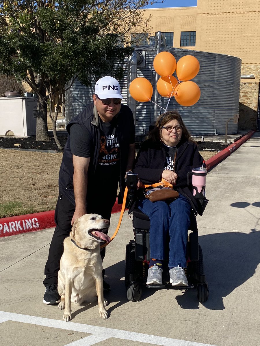 hecsanchez22's tweet photo. #NettiesStars Team even Red, our Lab got in his steps this morning #MiFamilia #MSWalk2022 https://t.co/btPcQ6rYTV