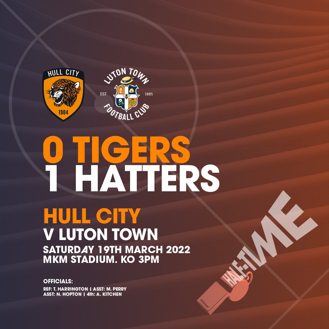 LutonTown's tweet photo. Ahead at the break 👊

#HULLLUT | #COYH https://t.co/FiopxIHZj4