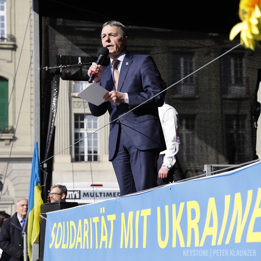 ignaziocassis's tweet photo. Wolodymir @ZelenskyyUa,
 
Wir sind beeindruckt von Deinem Willen.
 
Wir sehen, wie die #Ukraine Grundwerte der freien Welt verteidigt, die auch unsere Werte sind.
 
Wir sind da, um gemäss unserer humanitären Tradition solidarisch beizustehen.
 
Take care, my friend. https://t.co/SvdDlctovs