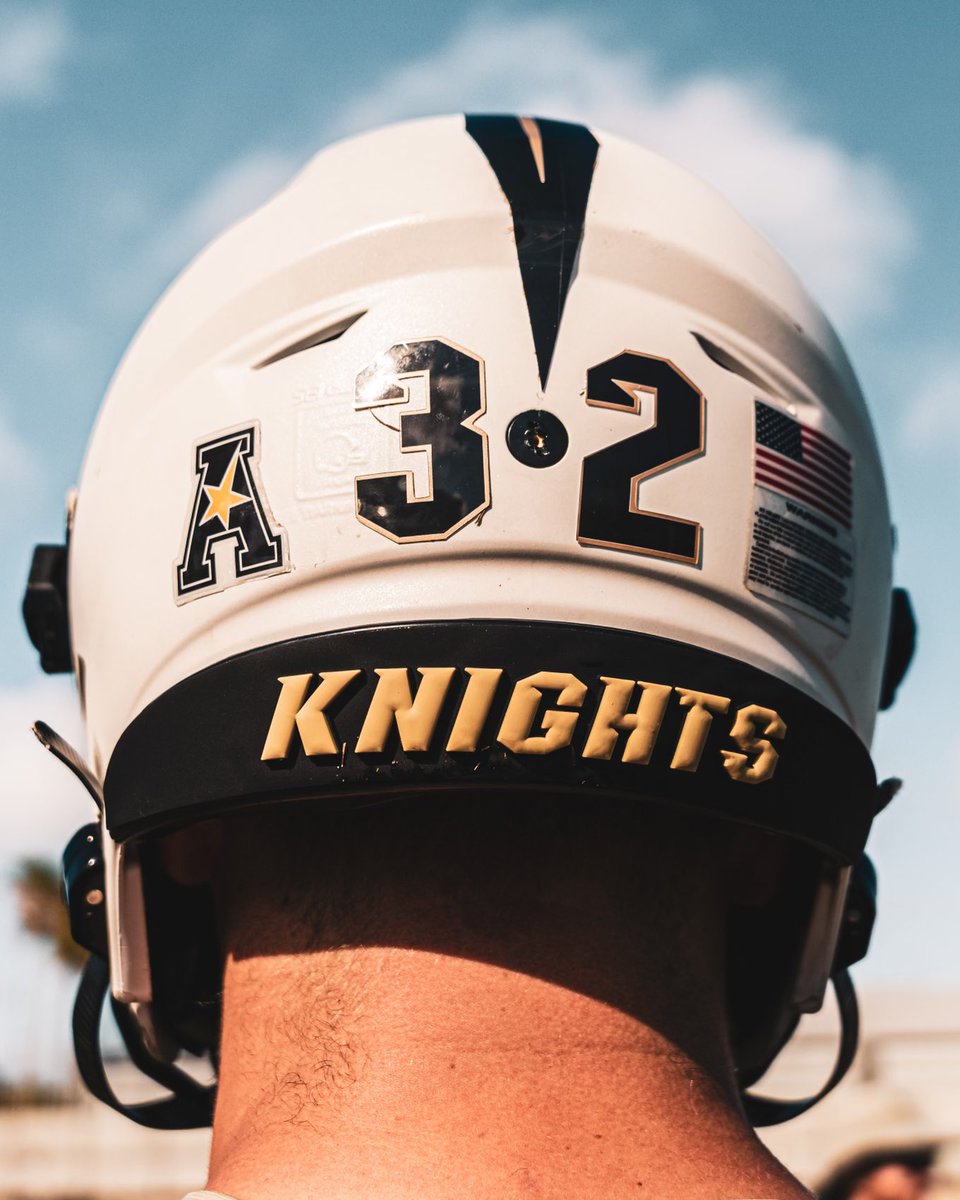 UCF_Equipment's tweet photo. Raising the game in all aspects 📈📈📈 https://t.co/DziMz6S20j