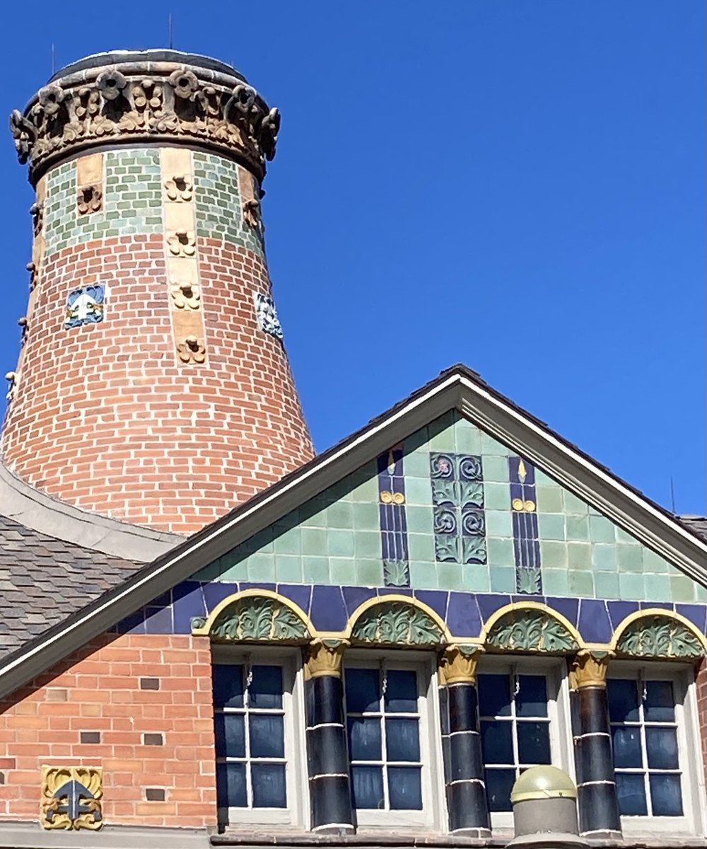 MoreDwyer's tweet photo. I’d say the #VanBriggle Pottery Bldg (now part of #ColoradoCollege) is a…
Top 20 Coolest Thing
Top 10 Outdoor Art
Top 5 Overlooked Gem
in our MountainPlex. https://t.co/nM95xIxLum