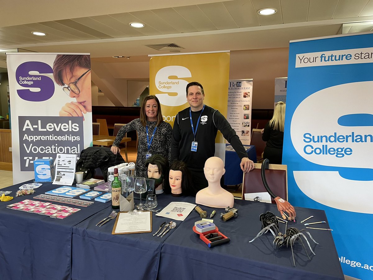 SunCollAlison's tweet photo. It’s great to be out in the community talking to potential students and their parents about all the learning opportunities here at Sunderland College. To attend an event on a Saturday demonstrates the commitment and determination of the future generation #meaningful #engagement https://t.co/m4VrS6EXhE