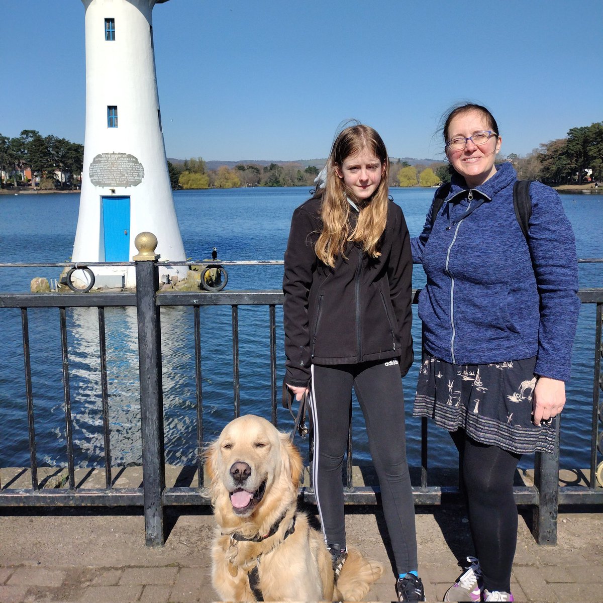 nannewg's tweet photo. A lovely walk around sunny Roath Park to support @GoalballUK #5kDay and the fantastic #GoalballFamily. https://t.co/b5QoSB4RWI