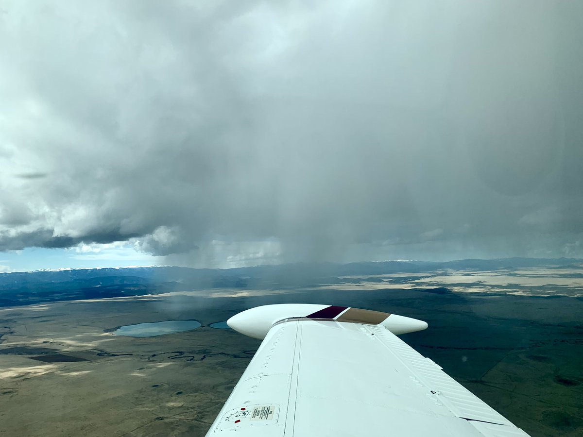 anbaker2005's tweet photo. Random #rainstorm while #flying yesterday! https://t.co/RjNiOVXFD3