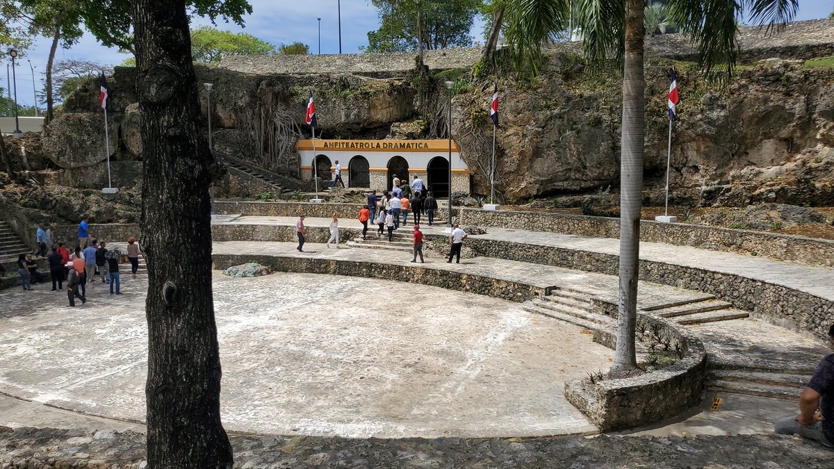 MilkaHRD's tweet photo. Santo Domingo este posee el anfiteatro #LaDramatica un escenario ideal para eventos. @TurismoRD @MiculturaRD @MilagrosGermanO @manueljimenezrd https://t.co/1kJnQhSIYx