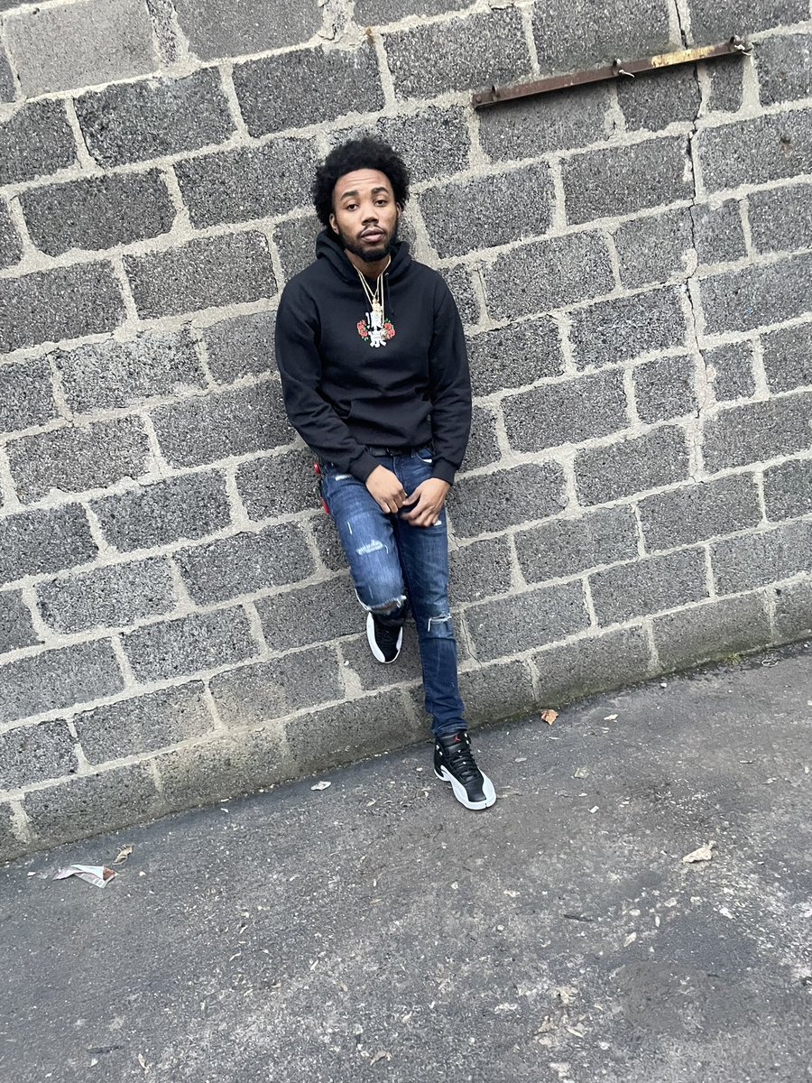 Ceejaaeeee's tweet photo. Hustle Junkie 💯 https://t.co/6T6O1VJ9qT